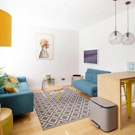 Flat By The * Newquay (Cornwall)