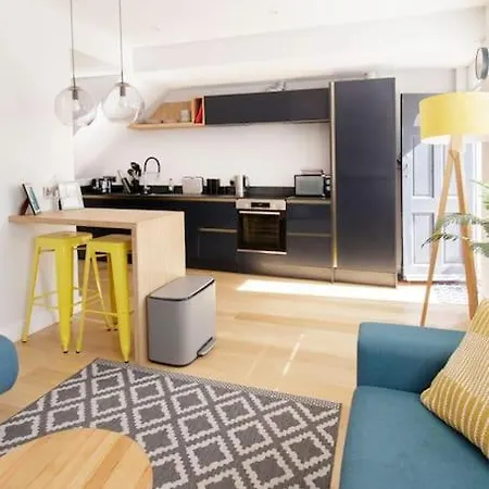 Flat By The Newquay (Cornwall)
